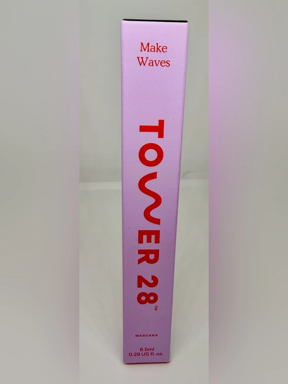 NIB. Tower 28 Make Waves Mascara with Curved Brush in Jet Black